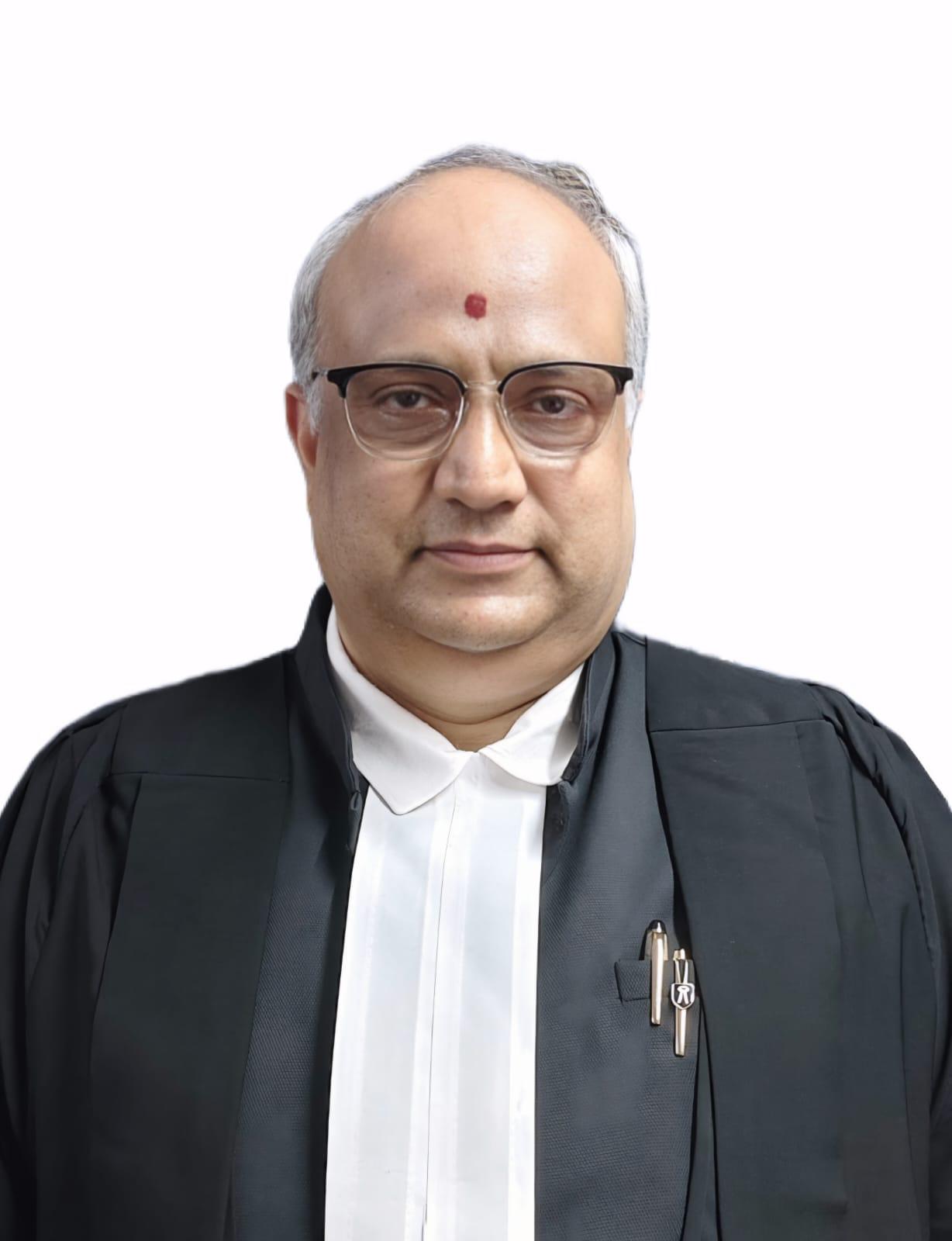 V. Ravindhar, Senior Attorney at Law